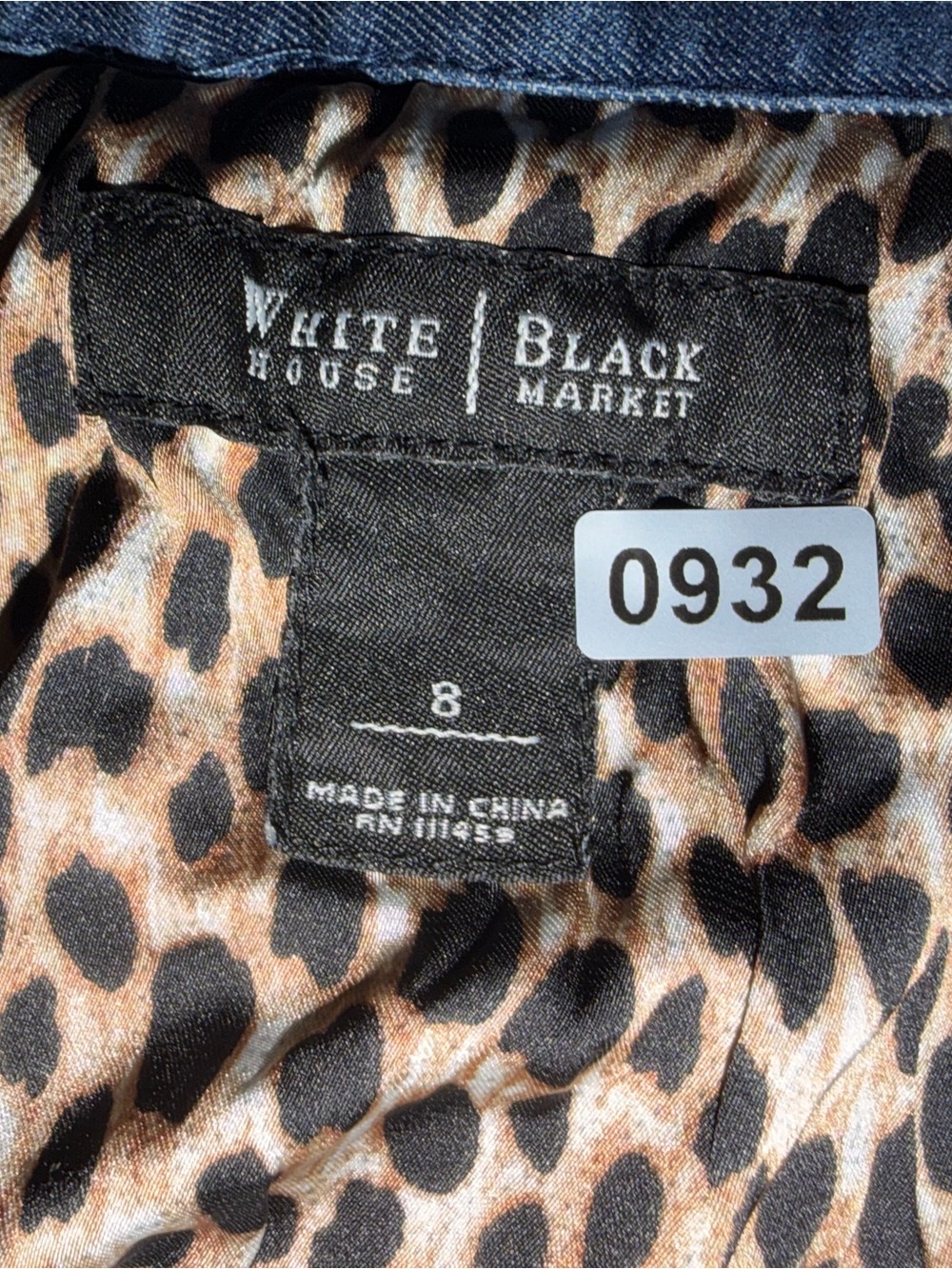 White House Black Market Denim Shirt Size 8 Leopard Collar - Picture 7 of 7